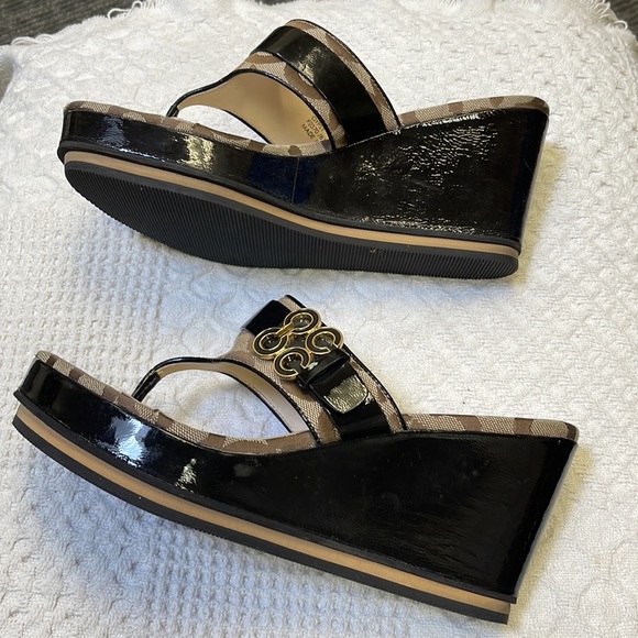 COACH Gypsy Wedge Sandals 9B - Picture 2 of 5